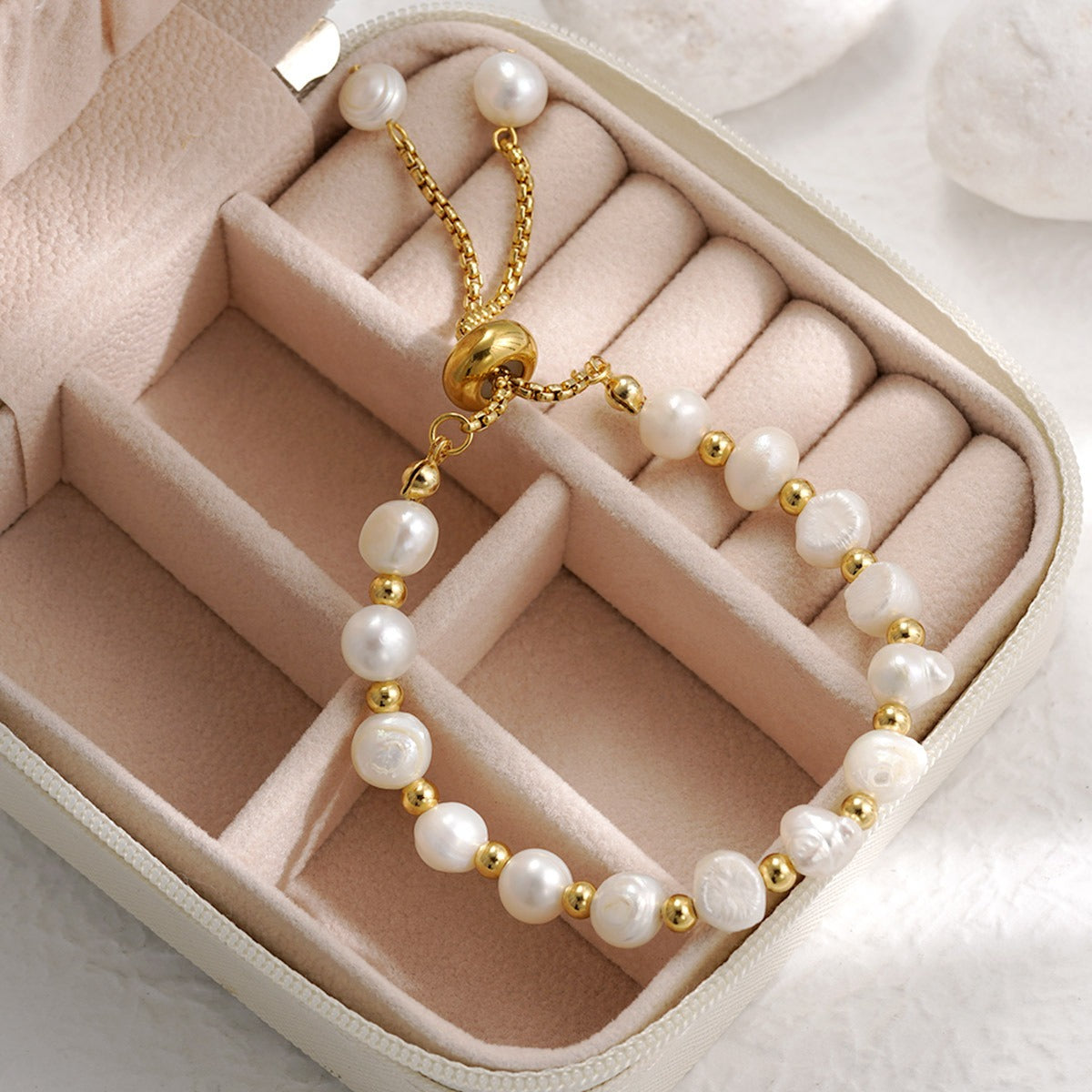 Irregular Pearl Bracelet